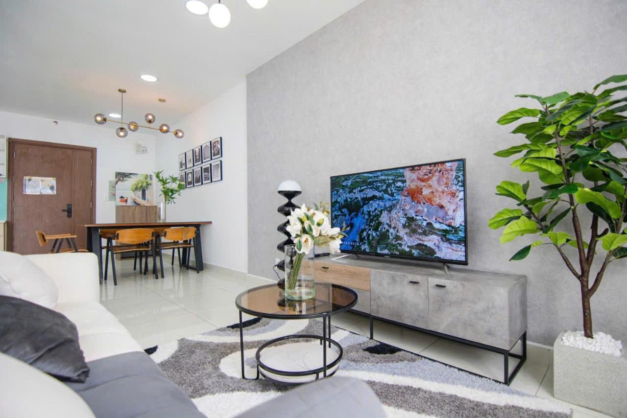 Căn hộ Toan Bo 4 Phong Ngu 5 Giuong District 4 *
